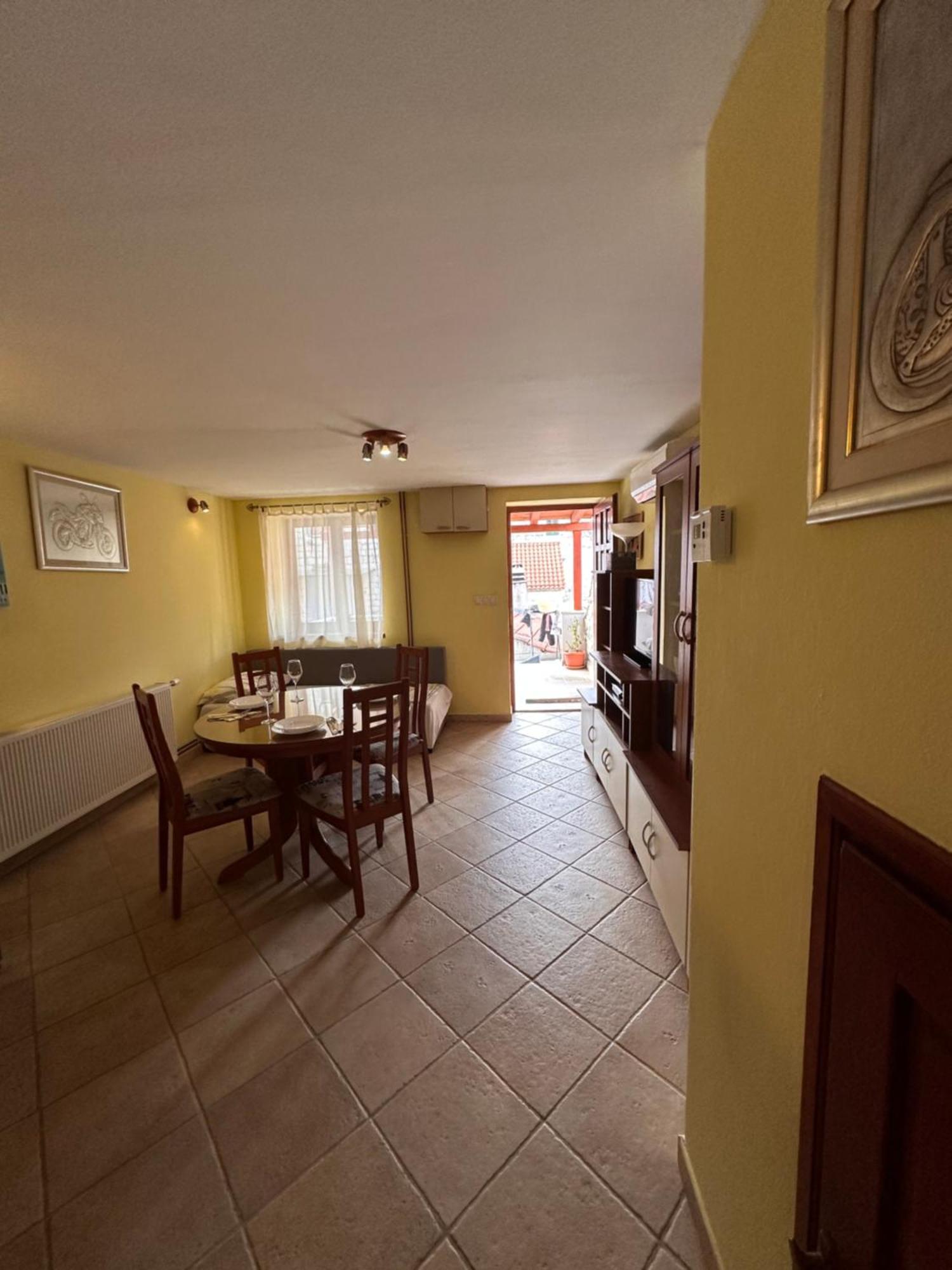 Apartman Lana Kastela Exterior photo